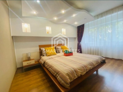 Apartament 2 camere decomandat Bld Unirii-Palatul Parlamentului