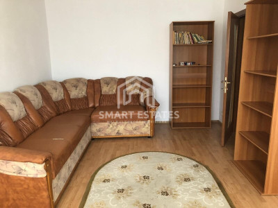 1 Decembrie 19181-Apartament 3 Camere Decomandat-500€