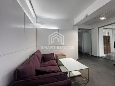 Spatiu de birou Ultracentral de inchiriat II 6 camere II Et 5+6 II Parcare