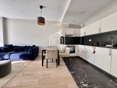 Apartament 3 camere de inchiriat cu gradina 53mp  II Pipera II Parcare