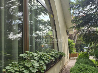 Vila tip Duplex 4 Camere cu curte verde generoasa in cartier rezidential