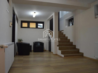 Apartament 4 camere - intrare stradala – zona Agricultori - metrou Iancului