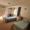 Vila individuala 15 camere - curte totala 300 mp - metrou Mihai Bravu thumb 9