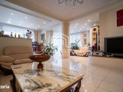 Vilă spectaculoasă pe malul Lacul Morii – Proprietate exclusivistă cu 2.400 mp 