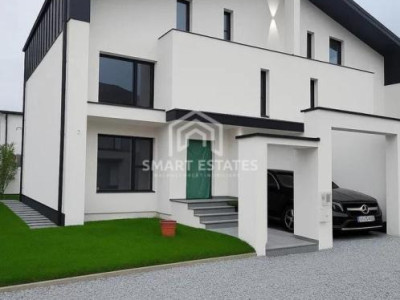 Vilă Duplex spațioasă cu 3 parcări in Pipera Matei Millo