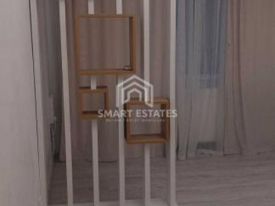 3 camere Dristor| etaj 2| bloc 1982