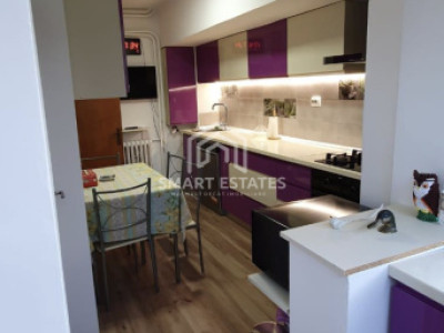 Apartament 4 camere Mega Mall 